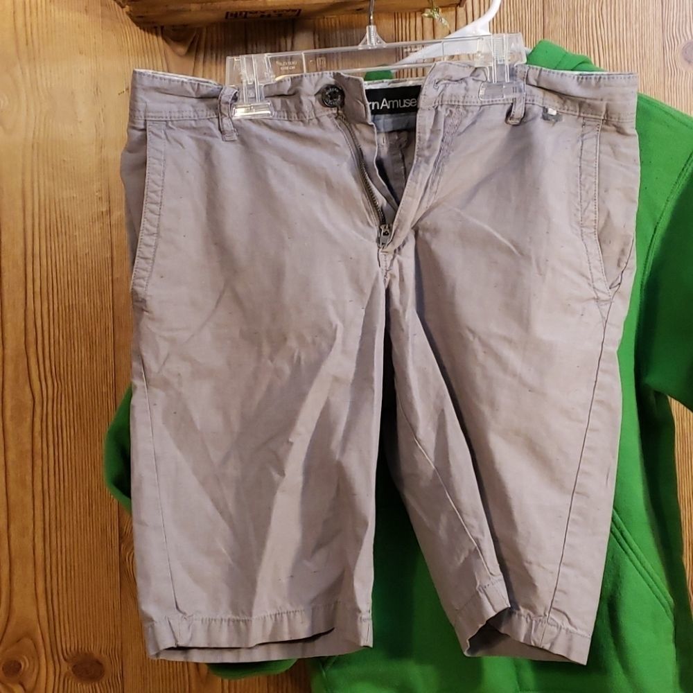 Modern Amusement Mens grey shorts 28 waist
